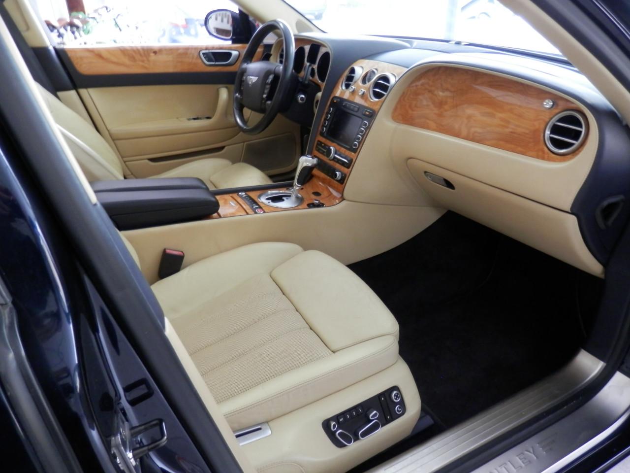 Auto Garant Biedt Aan: Bentley Continental Flying SPUR