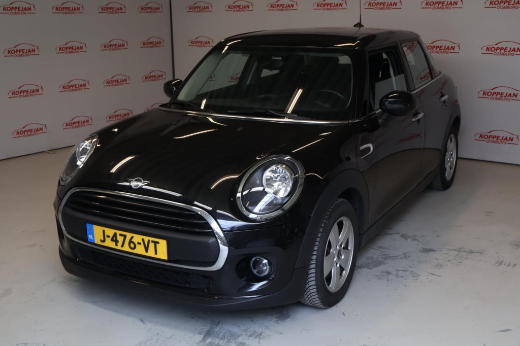 Mini One mini 1.5 business edition nl auto, cruise controle, appconnect, al
