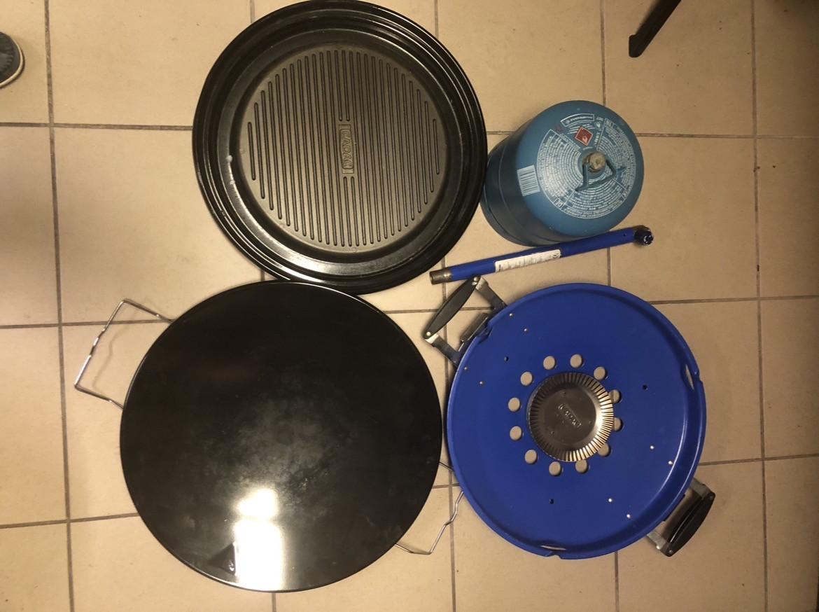 Skottelbraai CADAC, met gasfles