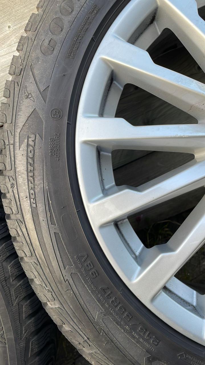 Winterbanden+ velgen 17 inch VW 5x112