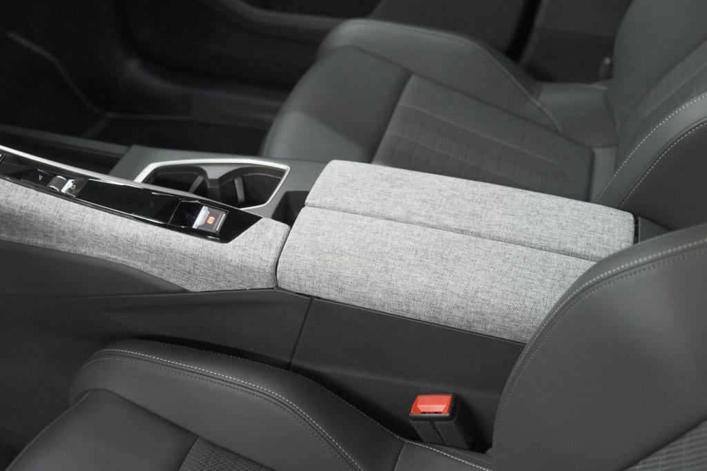 Peugeot 5008 1.2 hybrid 136 gt 7p | adaptieve cruise control | camera | ele