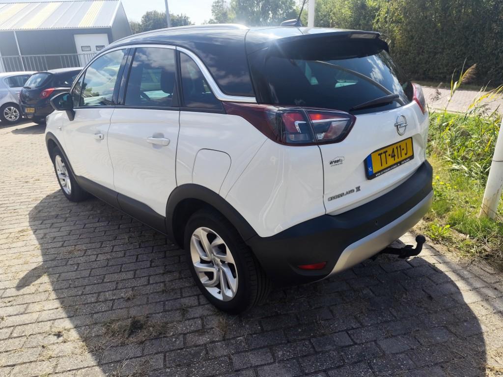 Opel Crossland X 1.2 turbo online edition