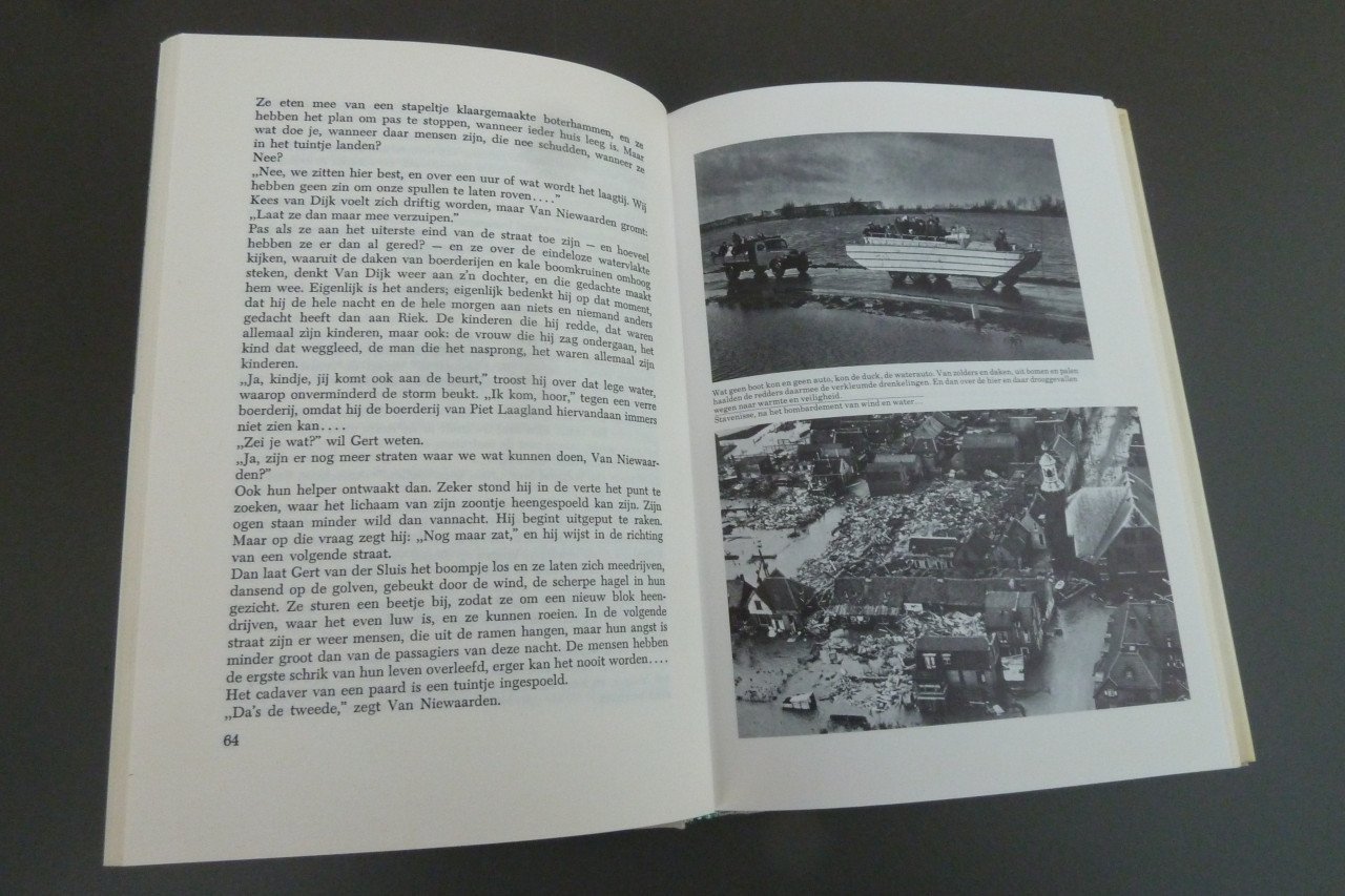 Boek: Storm Over Nederland