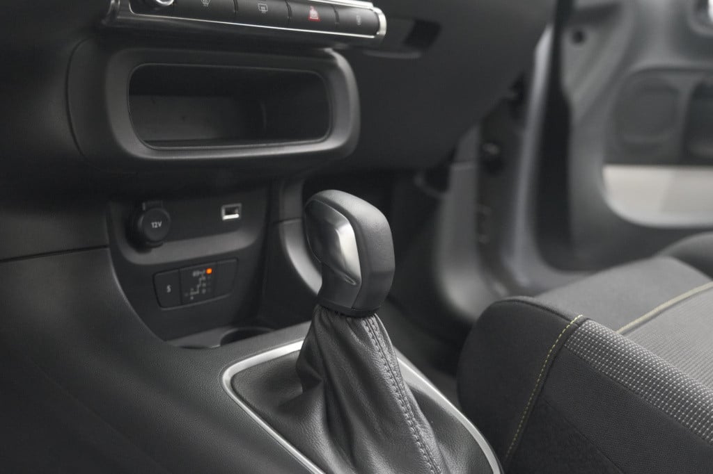 Citroen C3 puretech 110 eat6 max | apple carplay | parkeersensoren | climat