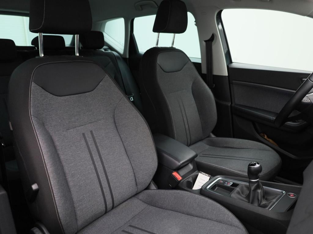 Seat Ateca 1.5 tsi style business intense | navigatie | apple carplay / and