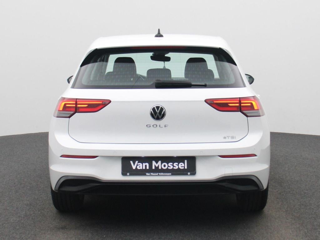 Volkswagen Golf 1.0 etsi life | automaat | stoel - stuur verwarming | navig