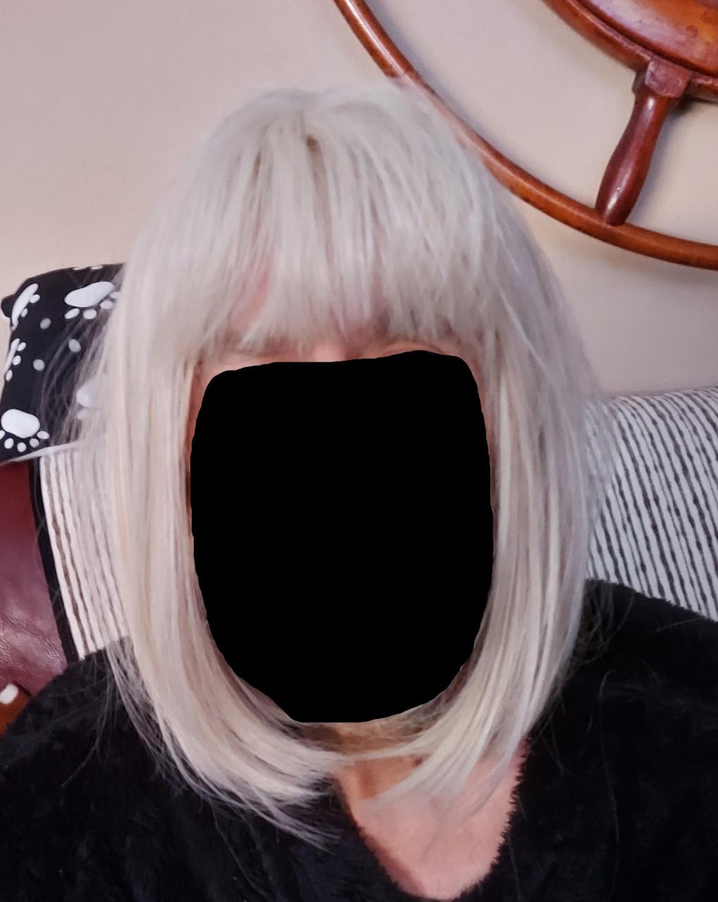 Korte pruiken. NIEUW