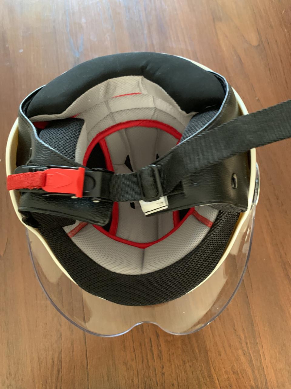 MT Helmets Urban Kid jethelm in het wit