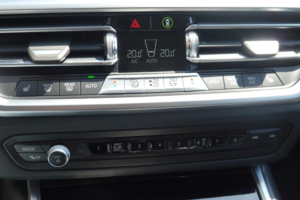 BMW 3-serie touring 330i business edition plus