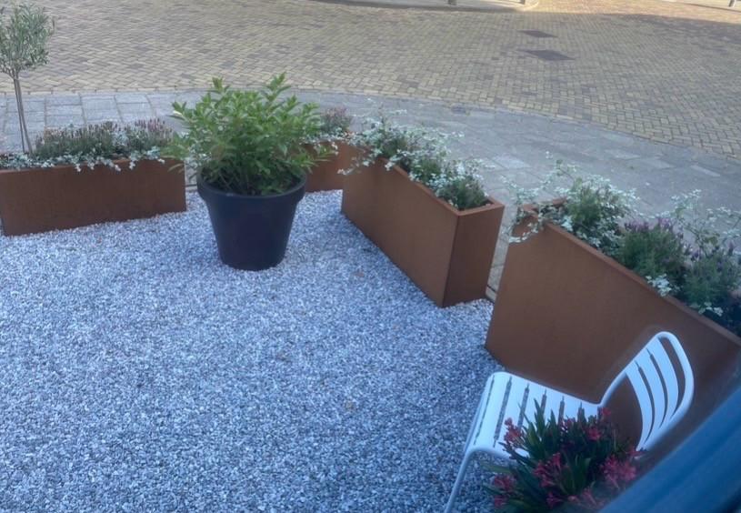 Diverse cortenstaal bakken!!! Mogen per direct weg!
