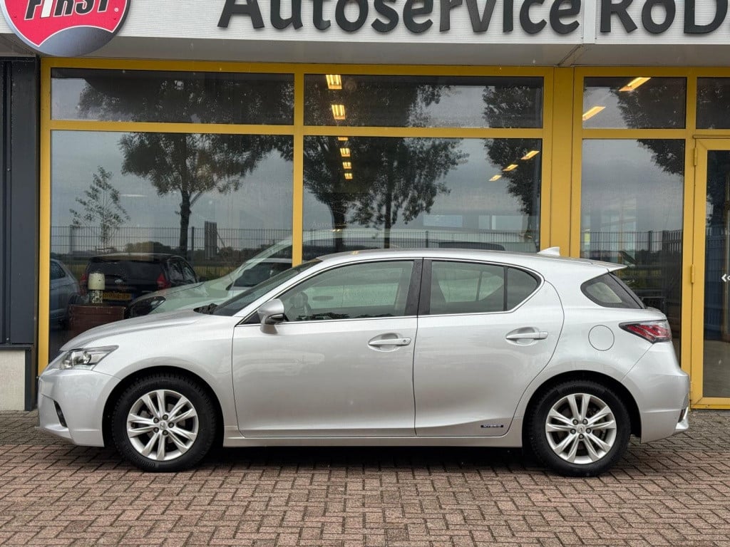 Lexus Ct 200h business line