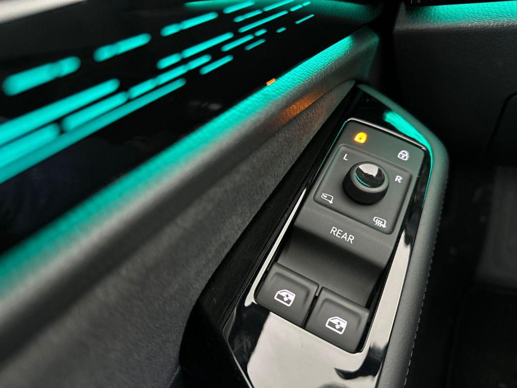 Volkswagen Id.7 limousine pro business 77 kwh 286pk black style