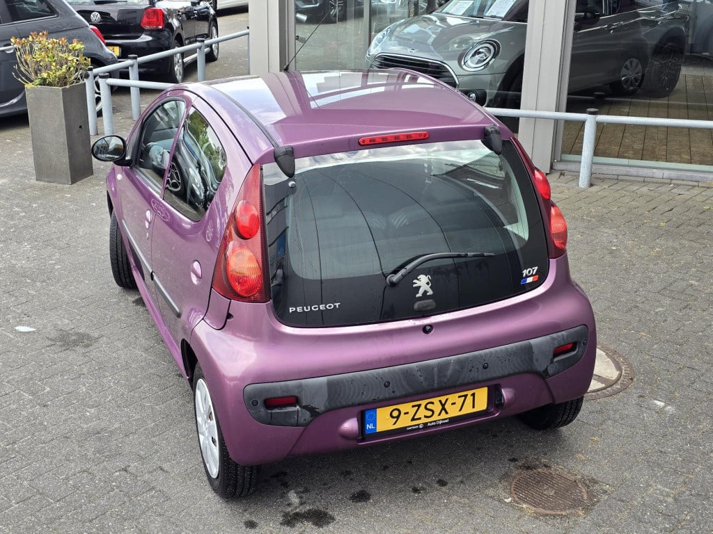 Peugeot 107 1.0 active