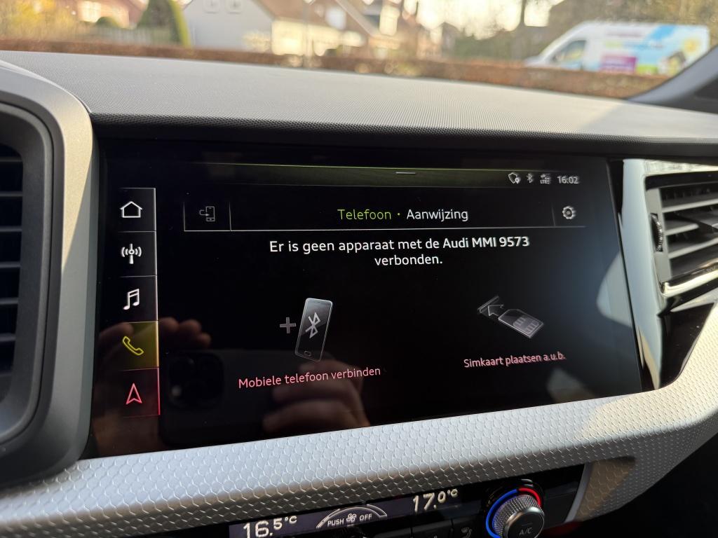 Audi A1 citycarver 30 tfsi - sline - sportstoelen - led koplampen -