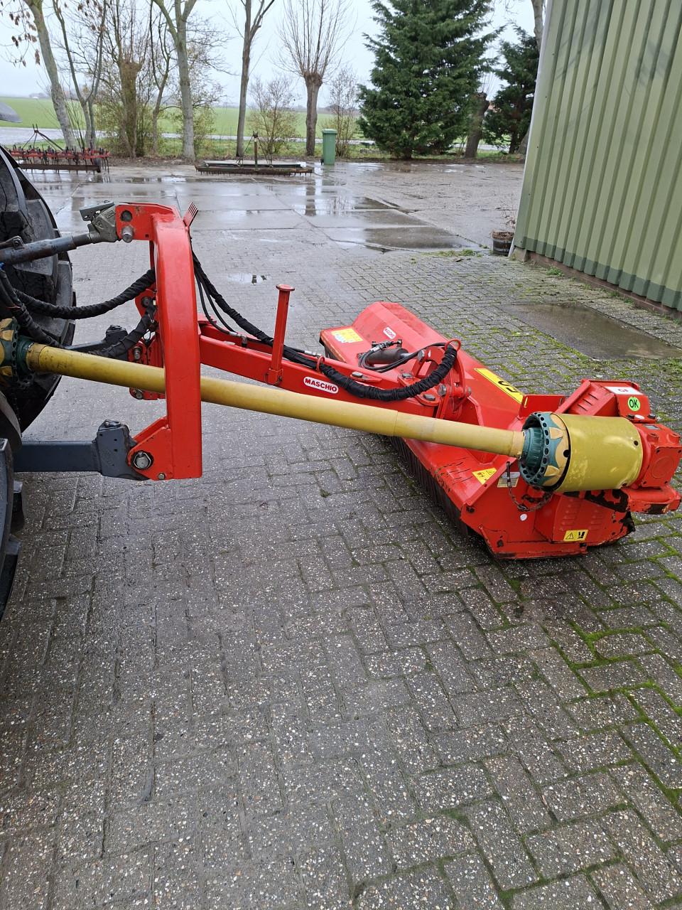 Maschio klepelmaaier