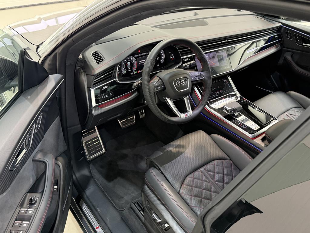 Audi Q8 60 tfsi e 560pk quattro aero abt power pakket | carbon pakket