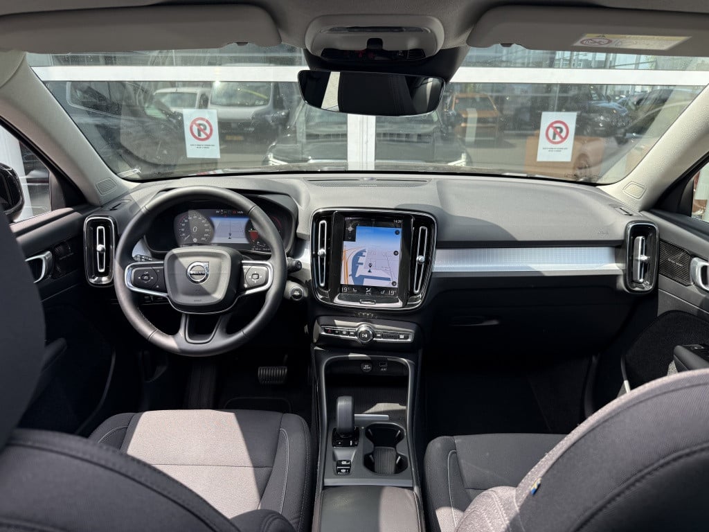 Volvo XC40 t4 211pk recharge inscription exp| panodak| camera| stoel+stuur.