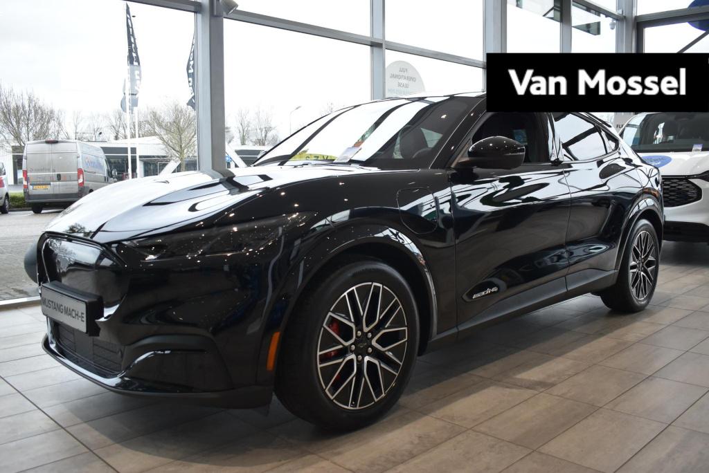 Ford Mustang Mach-e extended premium awd 98 kwh | showroom voorraad | €5000