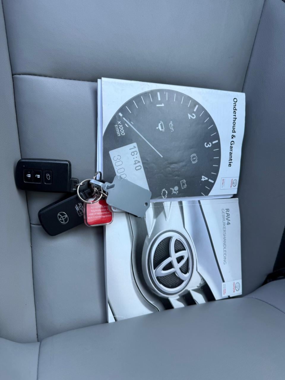 Toyota Rav4 2.0 vvt-i awd executive