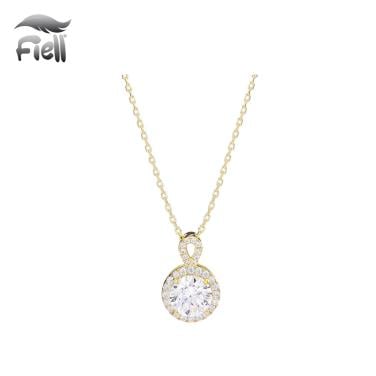 Goudkleurige halsketting met een hanger en zirconia steentjes