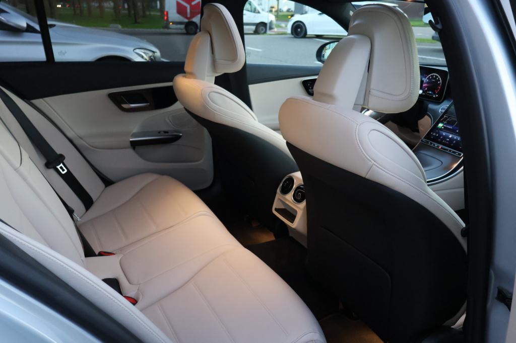 Mercedes-Benz C-Klasse estate 200 avantgarde l panoramadak l beige leder in