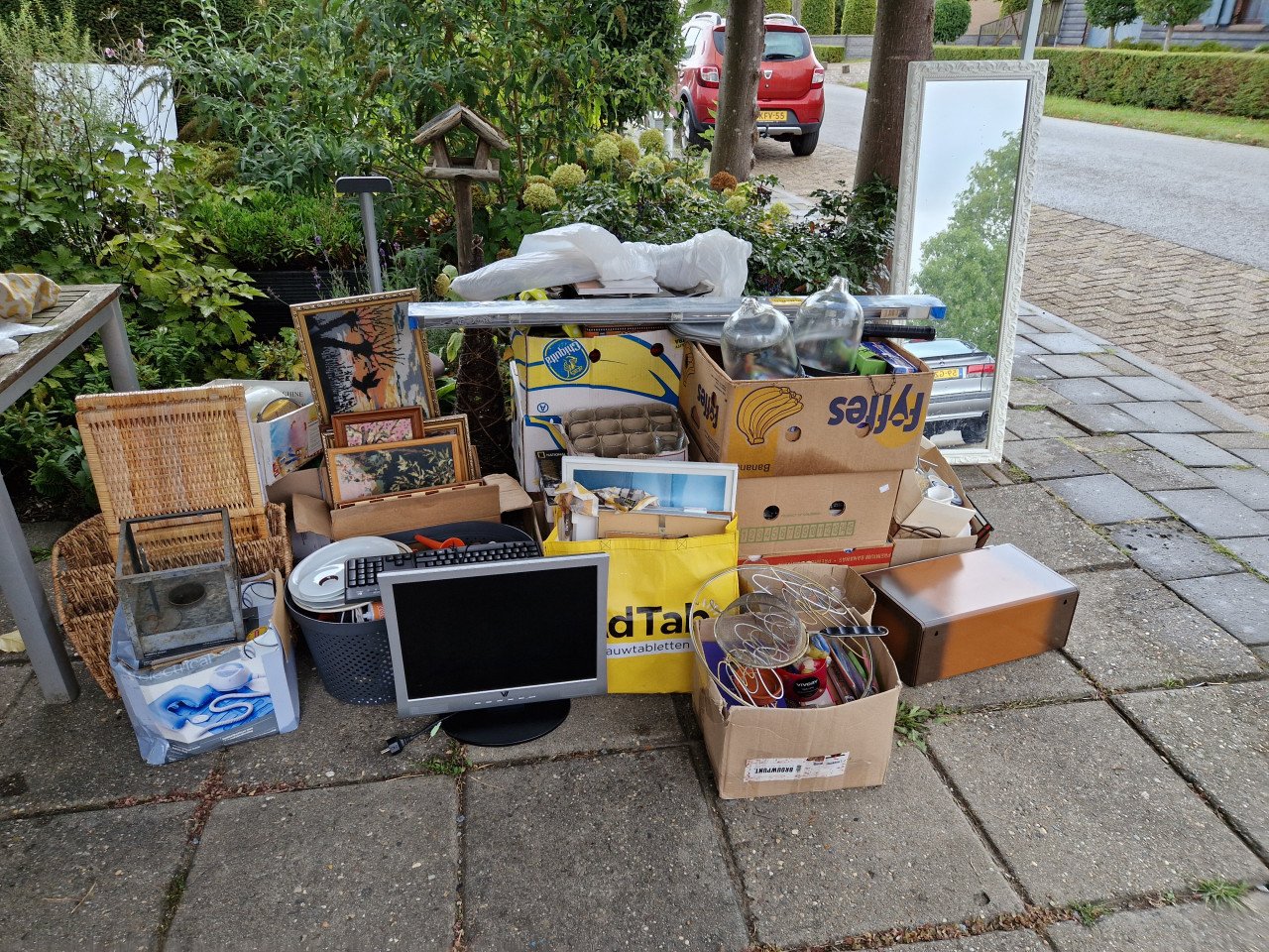 Rommelmarkt spullen