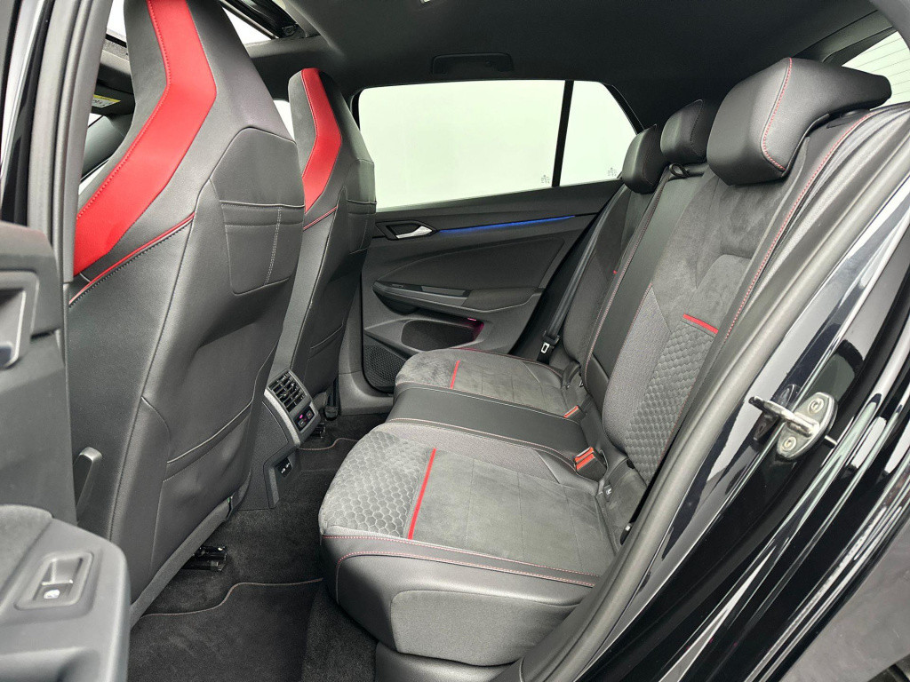 Volkswagen Golf 2.0 tsi gti clubsport pano iq camera