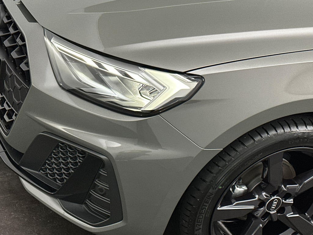 Audi A1 s edition 25 tfsi 70 kw / 95 pk sportback 7 versn.