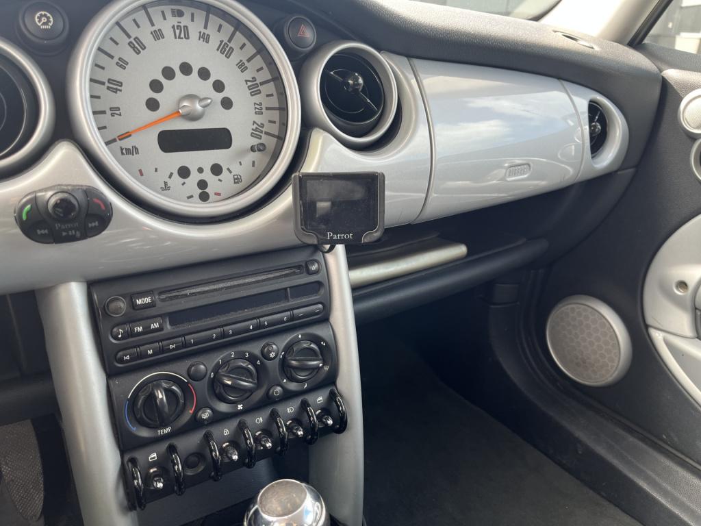 Mini Cooper mini 1.6 chili a.p.k. tot december zo meenemen!!