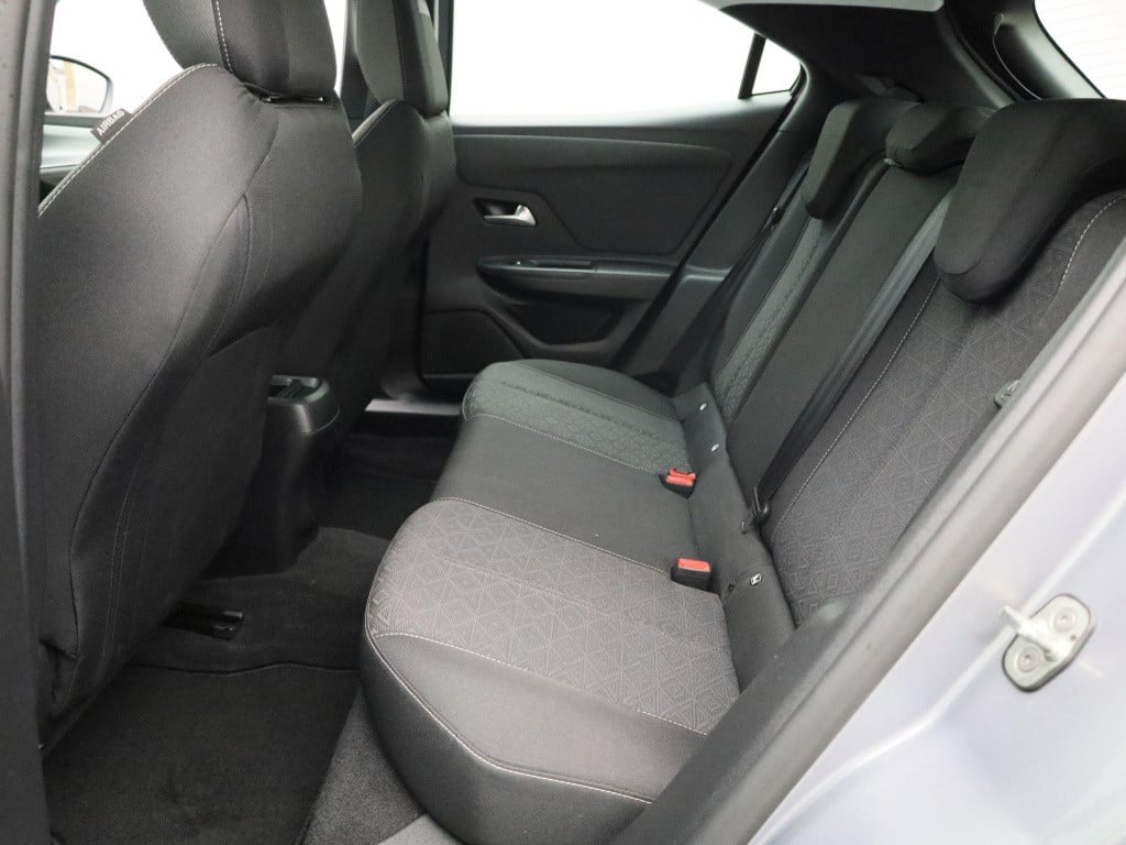 Opel Mokka 1.2 edition | parkeer sensoren | navigatie | airco | led | virtu