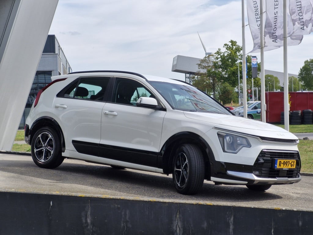 Kia Niro 1.6 gdi h. dynamicl.