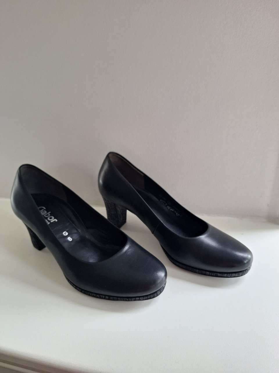 Mooie zwarte pump, mt 39