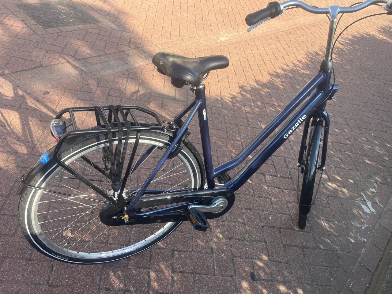 2 Damesfietsen Gazelle ( Miss Grace en Esprit)