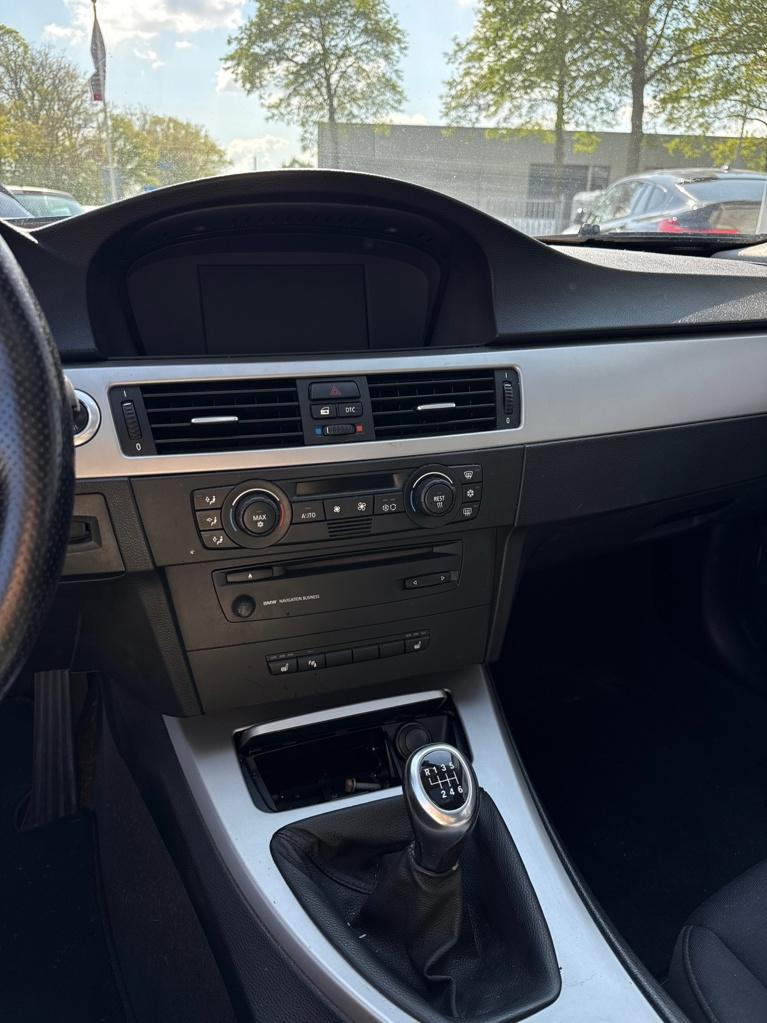 BMW 3-serie 325i executive