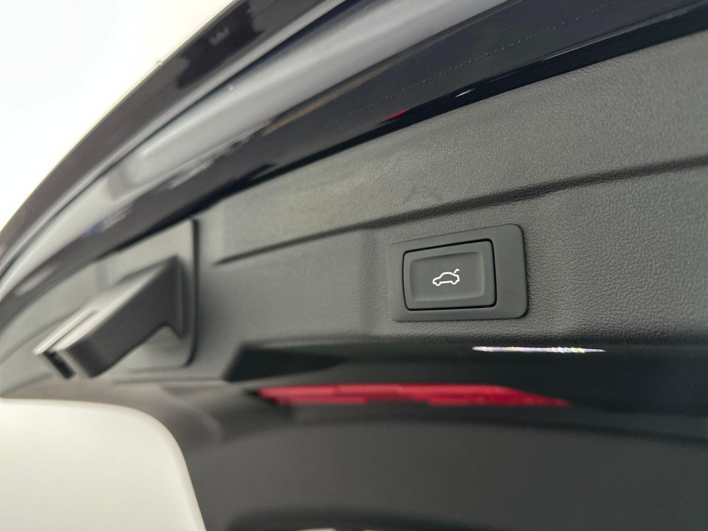 Audi A5 limousine s edition 35 tfsi 110 kw / 150 pk limousine 7 vers