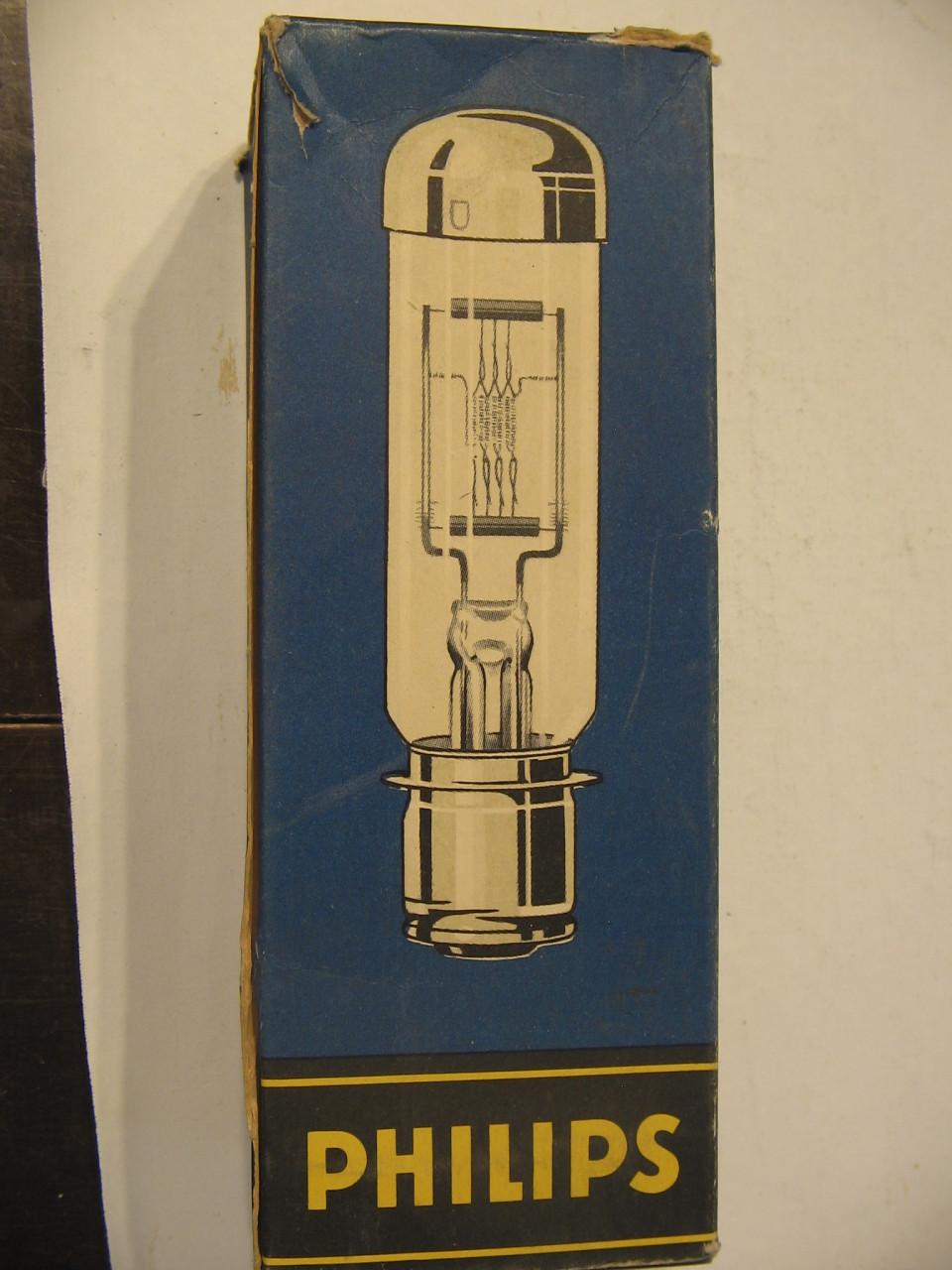 Projectielampen 150 Watt, 300 Watt en 750 Watt.