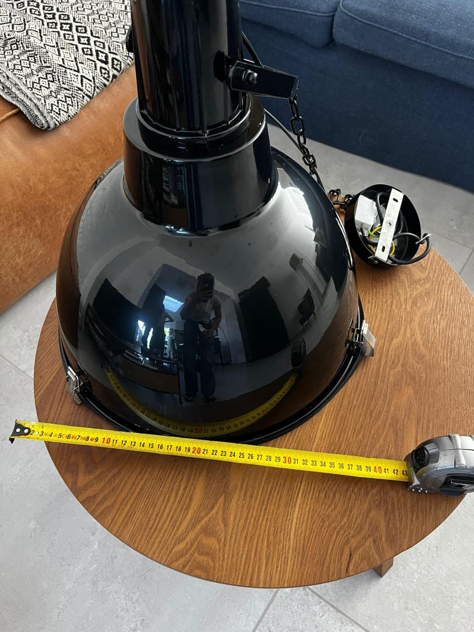 Industriële koepel lamp zwart
