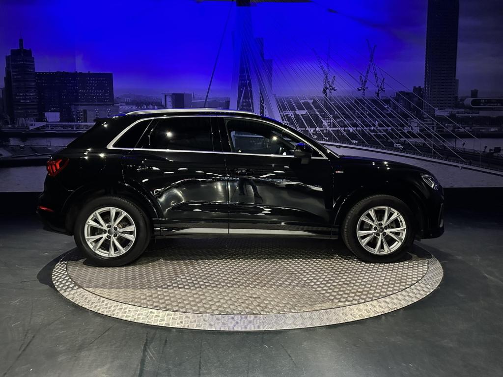 Audi Q3 35 tfsi s line pro line s *navi*appconnect*camera*