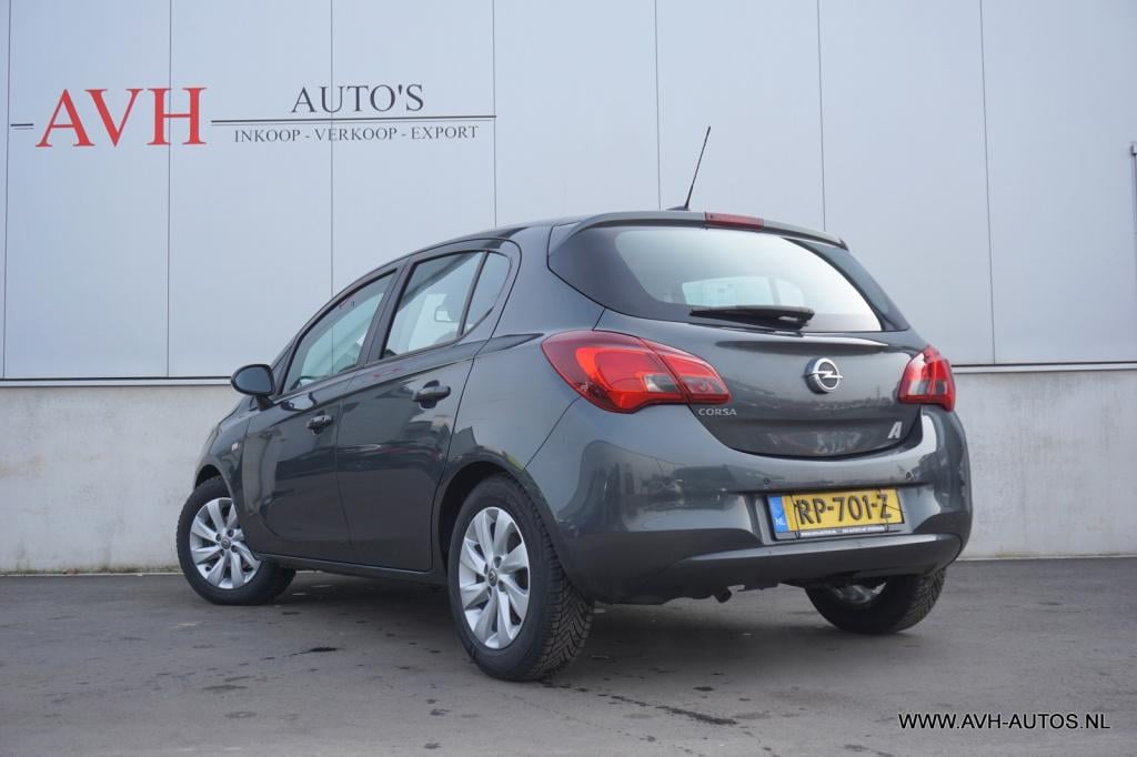 Opel Corsa 1.4 favourite