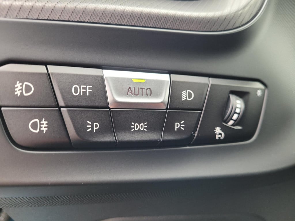 BMW 2-serie gran coupé 218i 218i m sport edition full led navigatie carplay