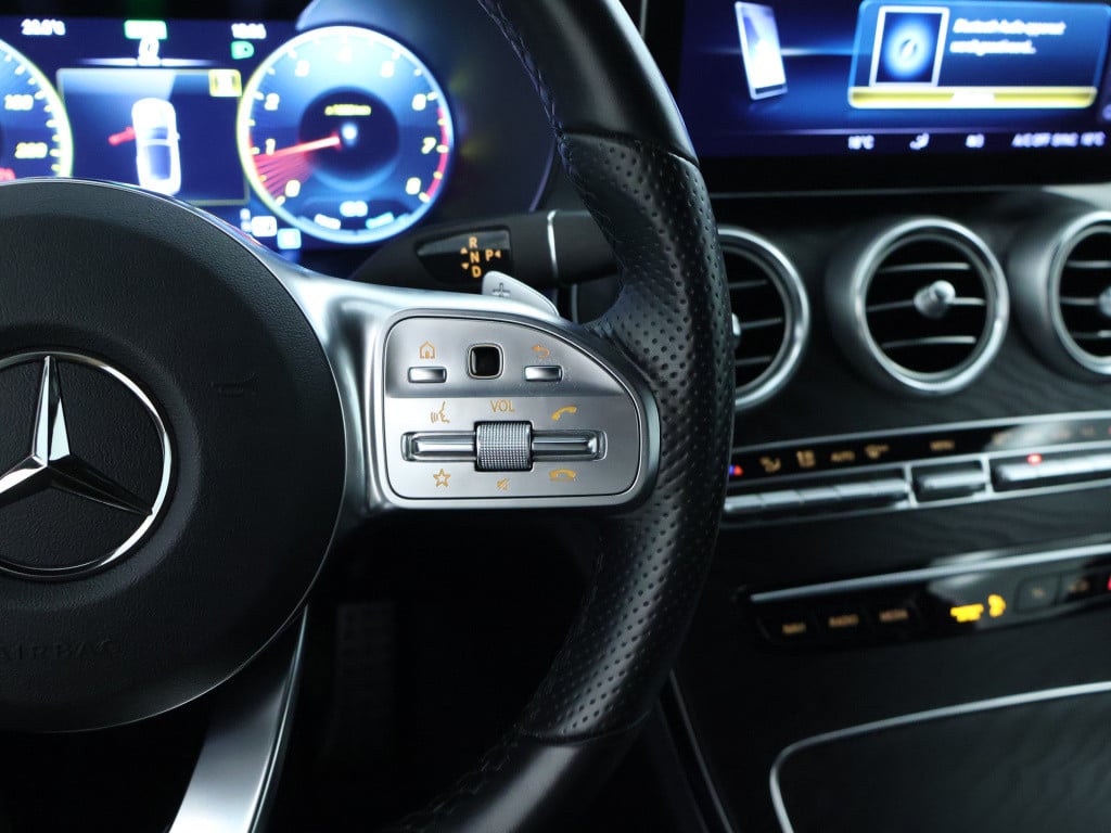 Mercedes-Benz C-Klasse cabrio 300 amg line | lage km | elektrisch verstelba