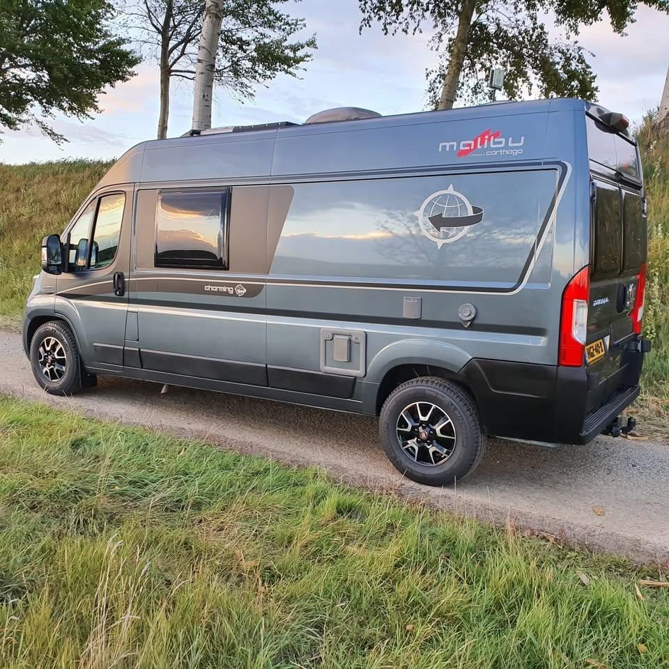 Carthago malibu charming 600db van (150 pk)