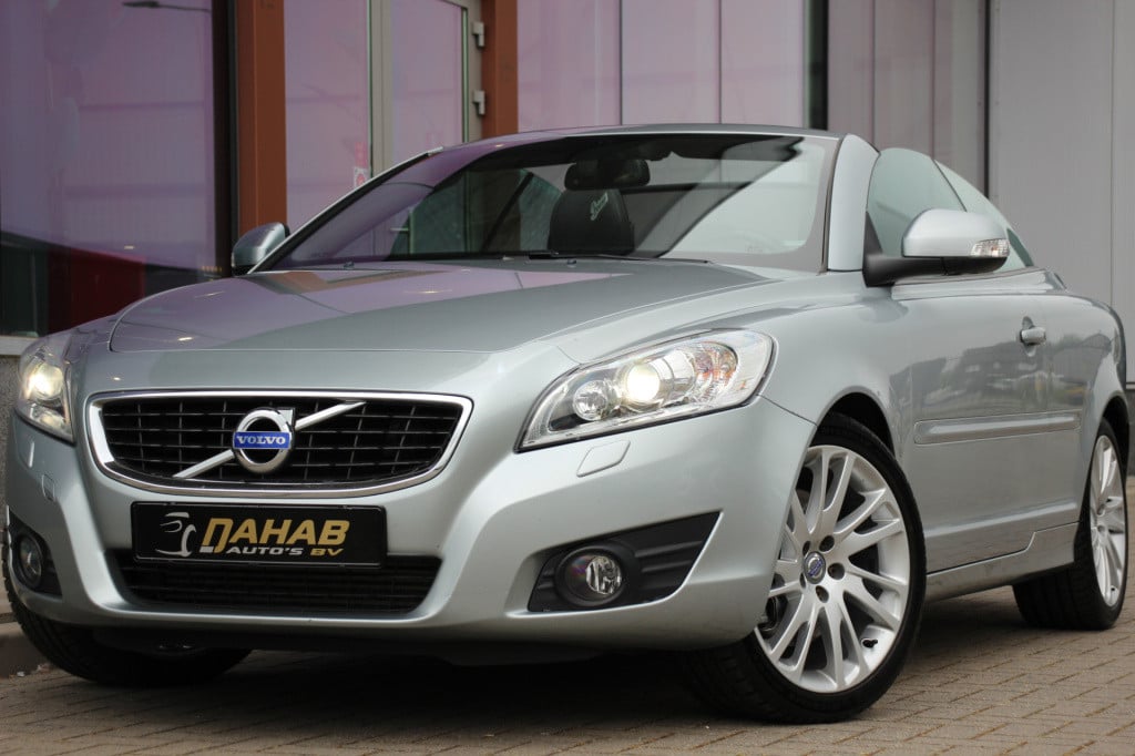 Volvo C70 convertible 2.5 t5 momentum | cruise | 230pk | leder/elec. stoele