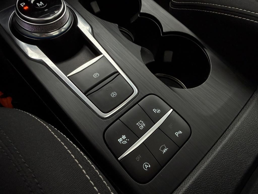 Ford Focus wagon 1.0 ecoboost titanium business - veel opties! -