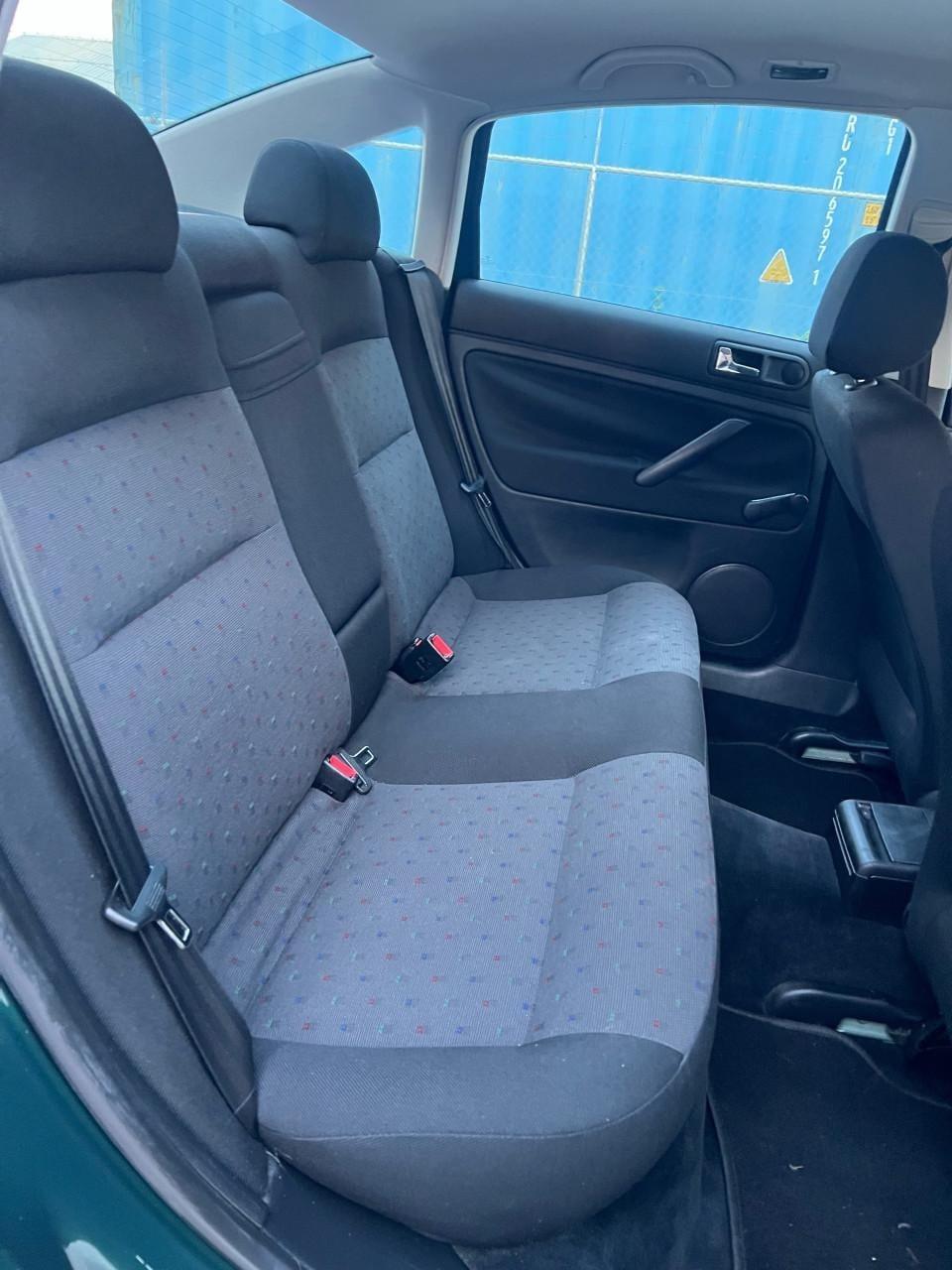 Volkswagen Passat 1.6- 130.494KM Nap! 1e Eigenaar