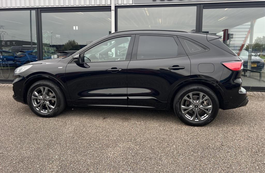 Ford Kuga 1.5 ecoboost 150pk st-line winterpack , carplay