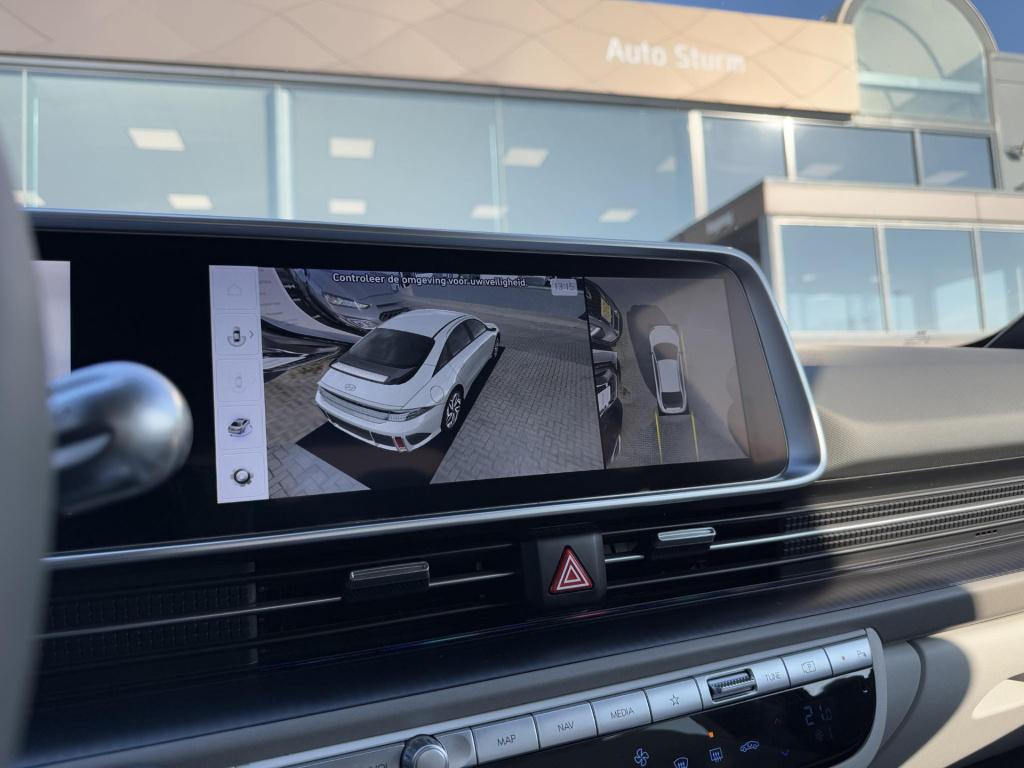 Hyundai Ioniq 6 lounge 77.4 kwh soh 97% + camera buitenspiegels!