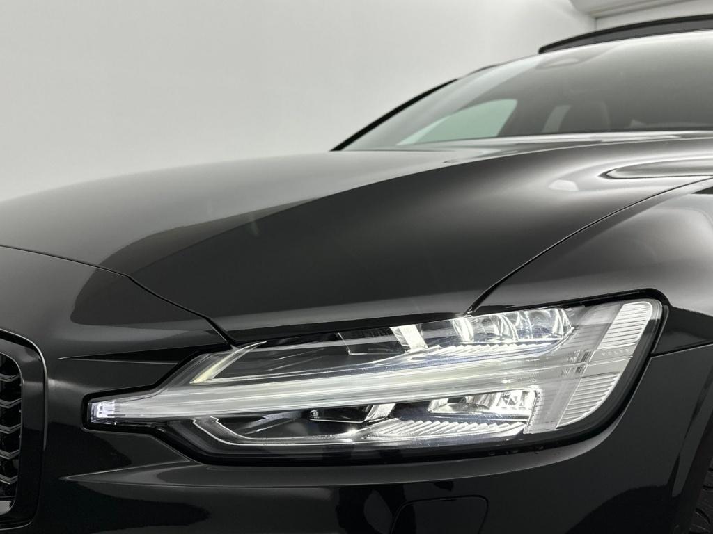 Volvo V60 t8 awd gt ultra dark performance edition