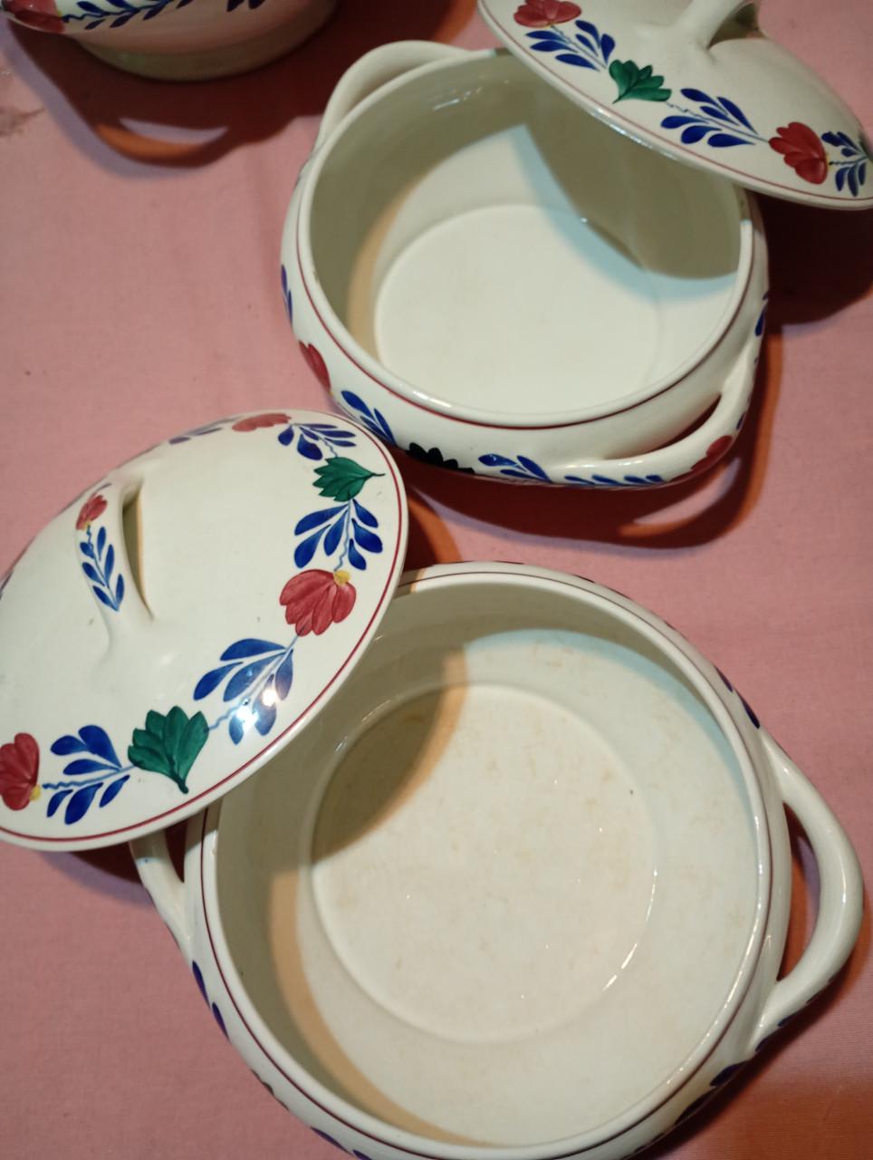 Oude soepterrine Boerenbont en 2 dekschalen