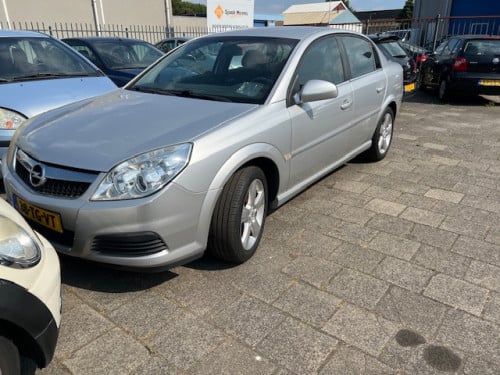 Opel Vectra 1.8-16V